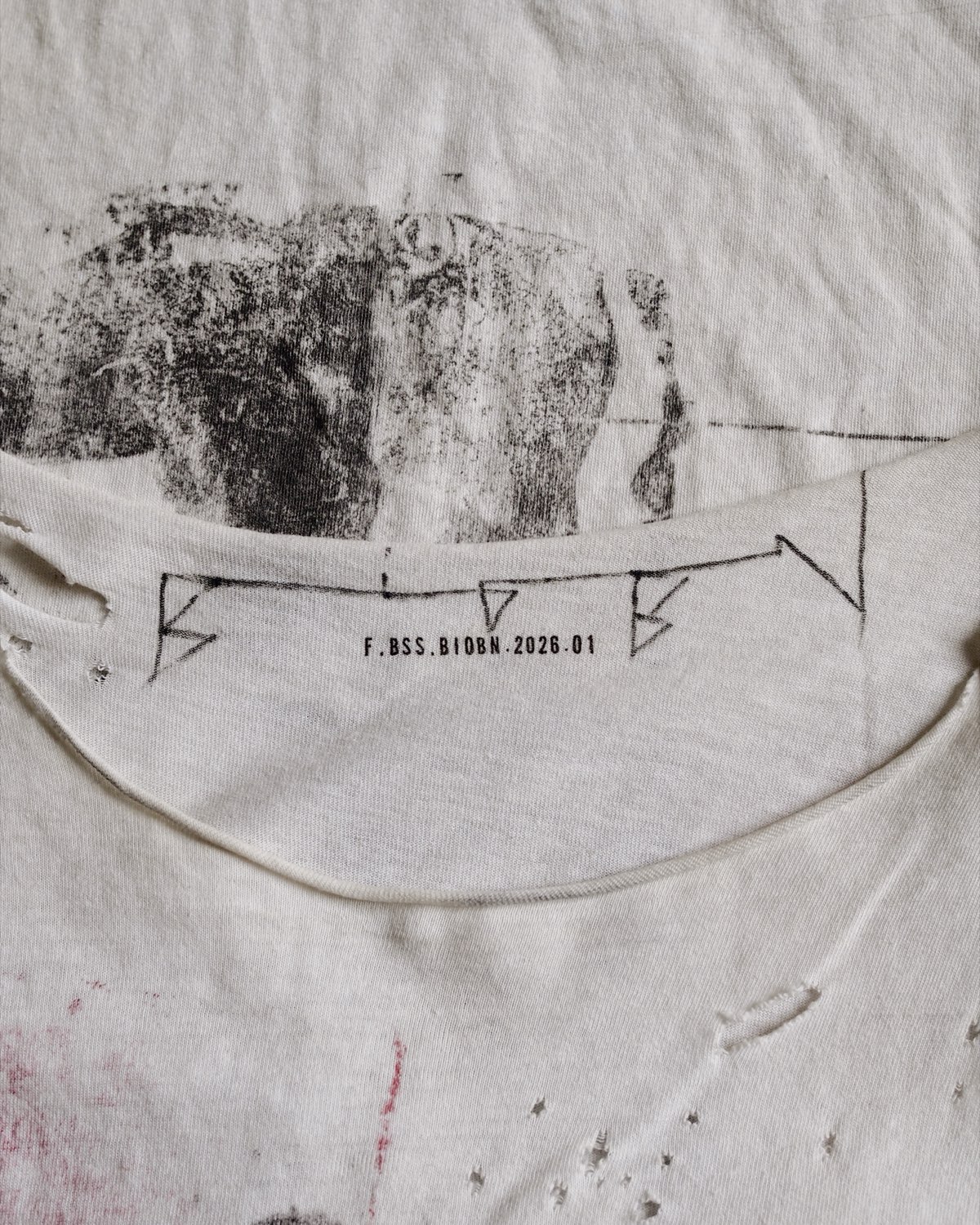 BIOBN, product: BEAUTY SUBLIME T-SHIRT (Slide 5)