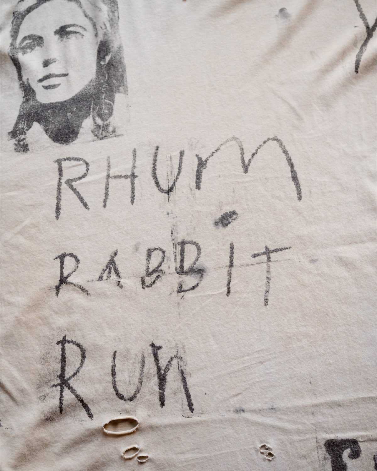 BIOBN, product: Patti Smith's Room T-Shirt (Slide 9)
