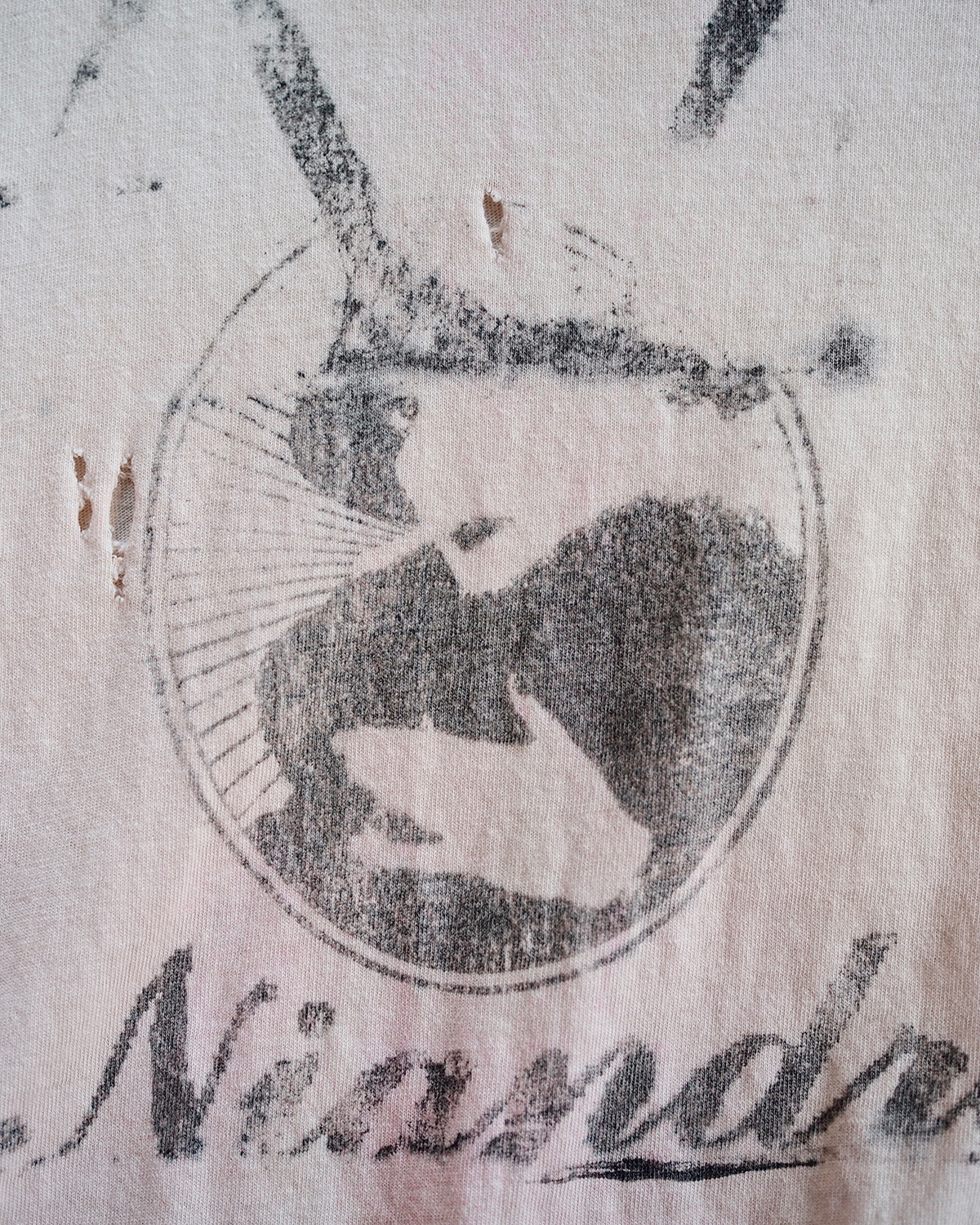 BIOBN, product: RROSE AND NIANDRA T-SHIRT (Slide 3)