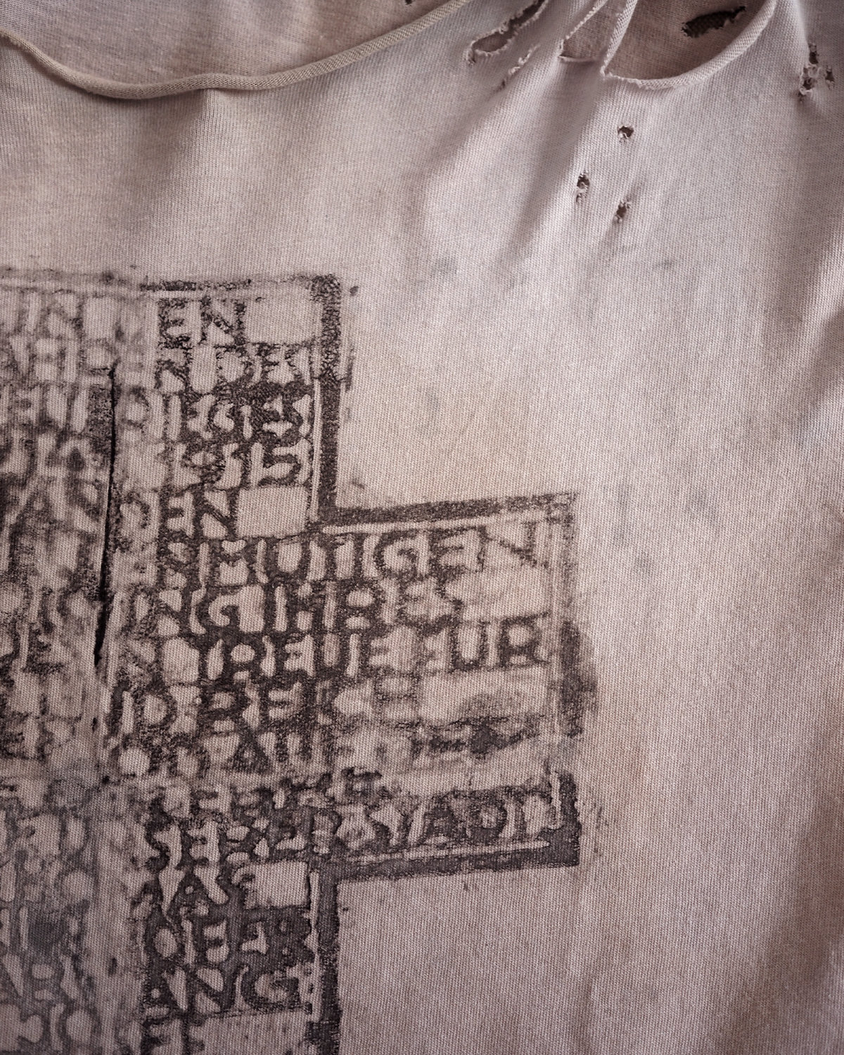 BIOBN, product: RUDOLF LARISCH T-SHIRT (Slide 4)
